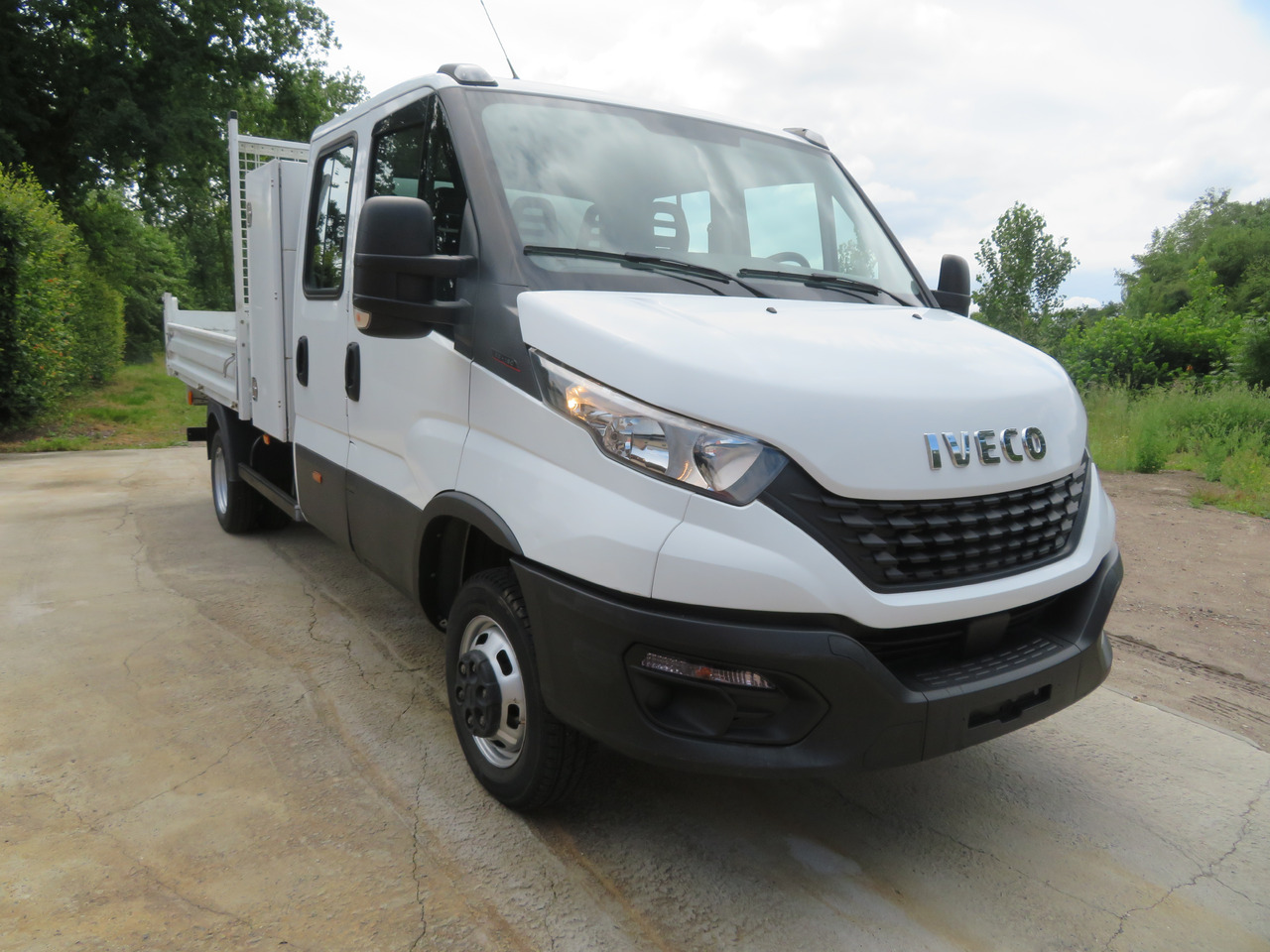 IVECO Daily 35C16 3.0 Dubbel cabine - Dostavno vozilo istovarivač, Dostavno vozilo sa duplom kabinom: slika 1 IVECO Daily 35C16 3.0 Dubbel cabine - Dostavno vozilo istovarivač, Dostavno vozilo sa duplom kabinom: slika 1
