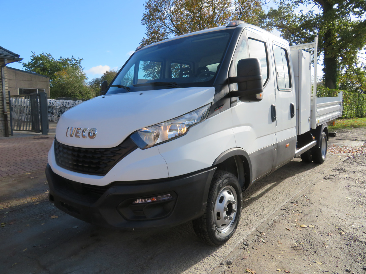 Iveco Daily 35C16 3.0 - Dostavno vozilo istovarivač, Dostavno vozilo sa duplom kabinom: slika 3 Iveco Daily 35C16 3.0 - Dostavno vozilo istovarivač, Dostavno vozilo sa duplom kabinom: slika 3