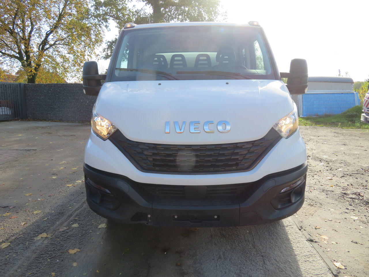 Iveco Daily 35C16 3.0 - Dostavno vozilo istovarivač, Dostavno vozilo sa duplom kabinom: slika 2 Iveco Daily 35C16 3.0 - Dostavno vozilo istovarivač, Dostavno vozilo sa duplom kabinom: slika 2