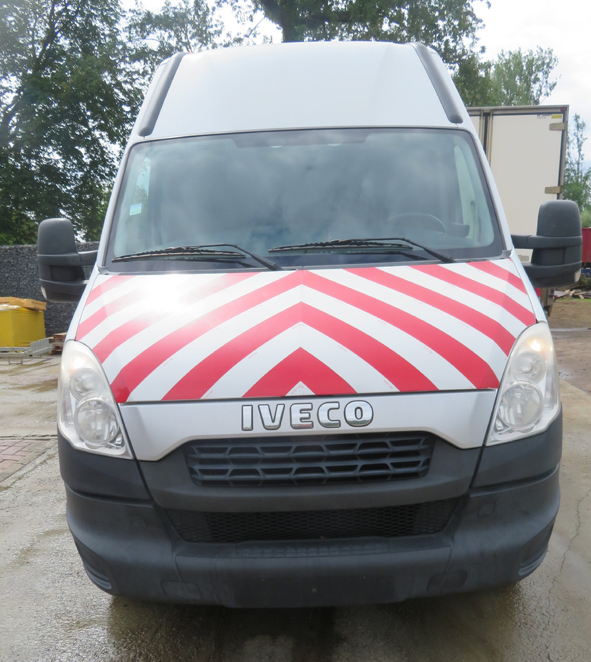 Iveco Daily 50C15 - Furgon: slika 3 Iveco Daily 50C15 - Furgon: slika 3