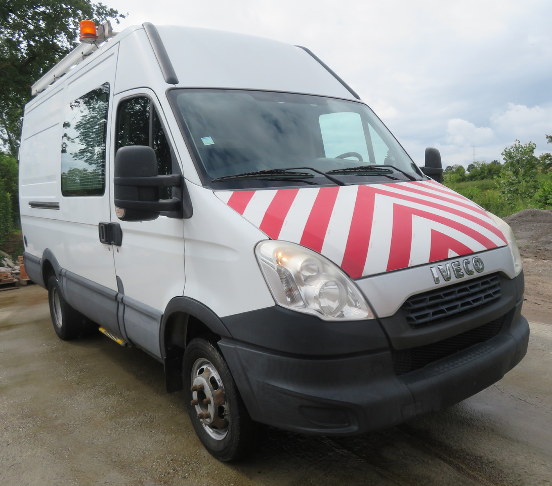 Iveco Daily 50C15 - Furgon: slika 2 Iveco Daily 50C15 - Furgon: slika 2