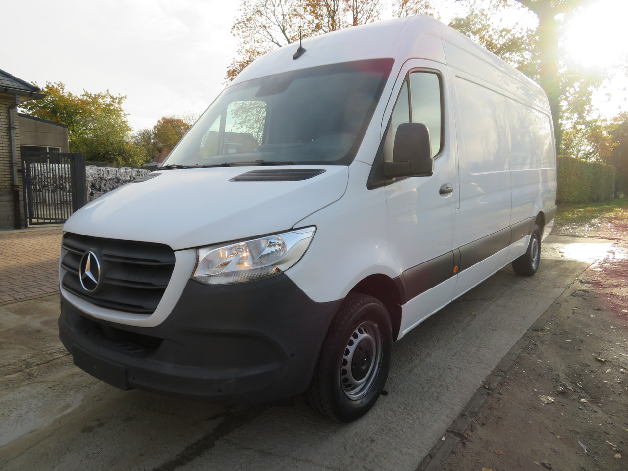 Mercedes-Benz Sprinter 317cdi - A3H2 - 3.5T trekvermogen - Furgon: slika 3 Mercedes-Benz Sprinter 317cdi - A3H2 - 3.5T trekvermogen - Furgon: slika 3