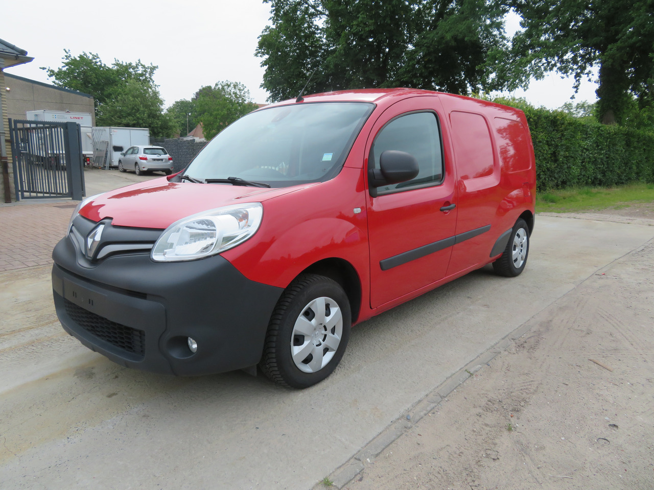 RENAULT Kangoo EXPRESS MAXI 1.5 dCi Grand Confort - Mali kombi: slika 3 RENAULT Kangoo EXPRESS MAXI 1.5 dCi Grand Confort - Mali kombi: slika 3