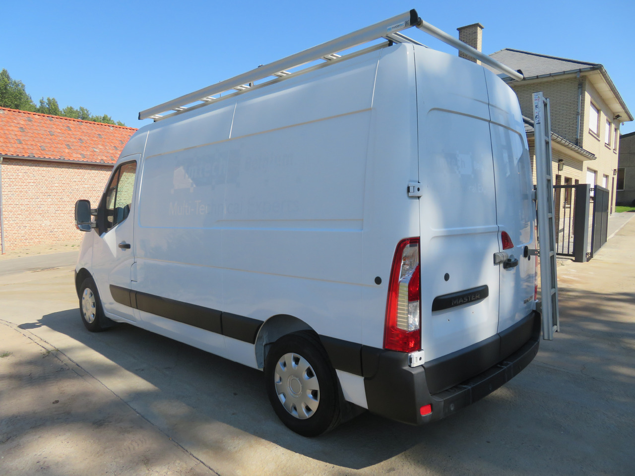 RENAULT Master 2.3dCi Energy Grand Confort & Media Nav - L2H2 - Mali kombi: slika 5 RENAULT Master 2.3dCi Energy Grand Confort & Media Nav - L2H2 - Mali kombi: slika 5