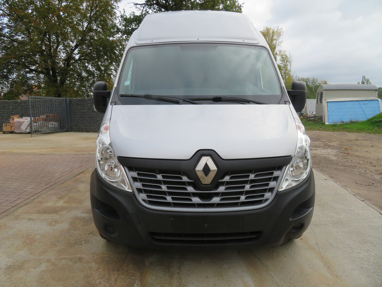 Renault Master 2.3dCi Grand Confort - L3H3 - Furgon: slika 2 Renault Master 2.3dCi Grand Confort - L3H3 - Furgon: slika 2