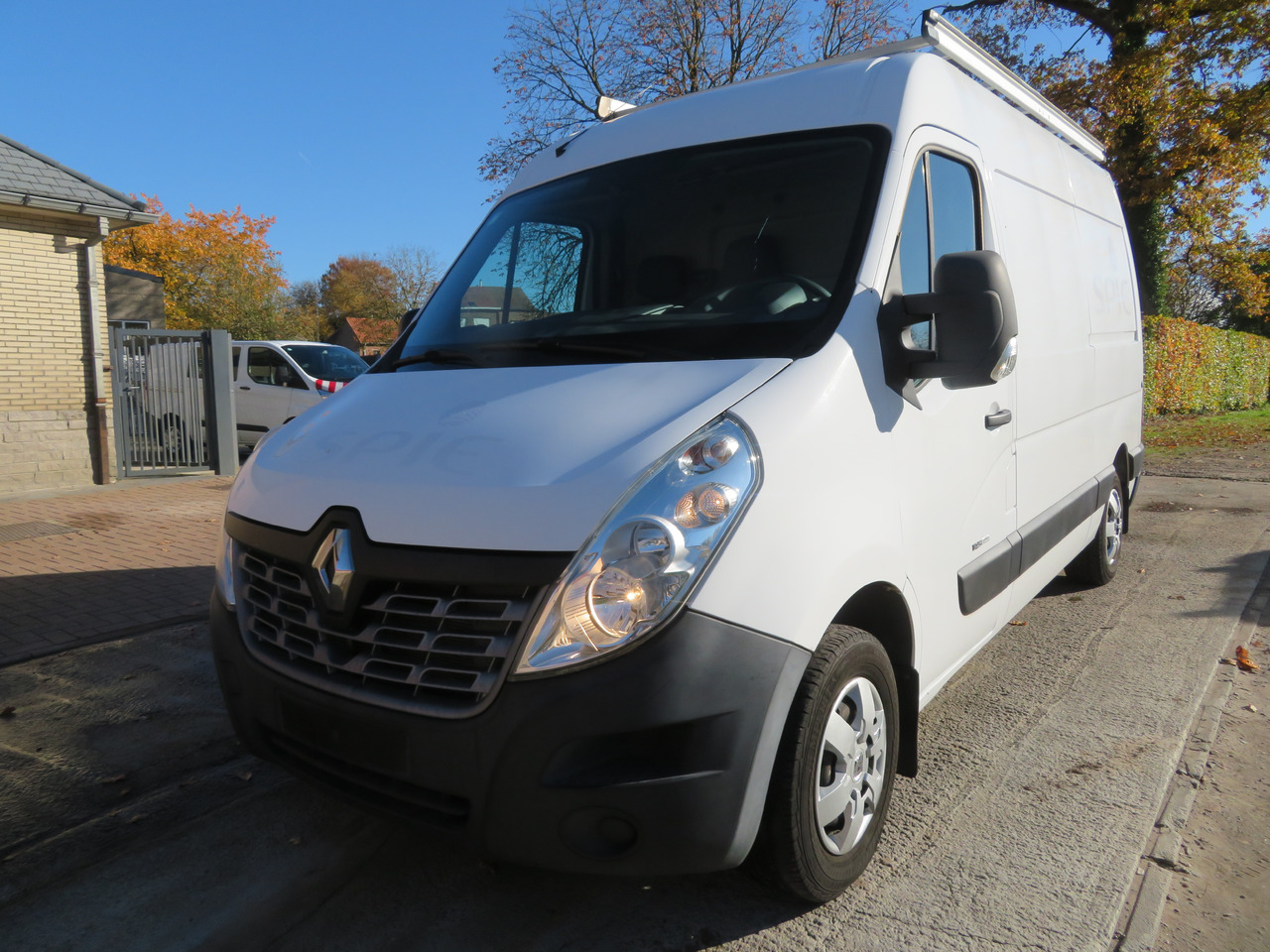 Renault Master 2.3dCi - L2H2 - Furgon: slika 3 Renault Master 2.3dCi - L2H2 - Furgon: slika 3