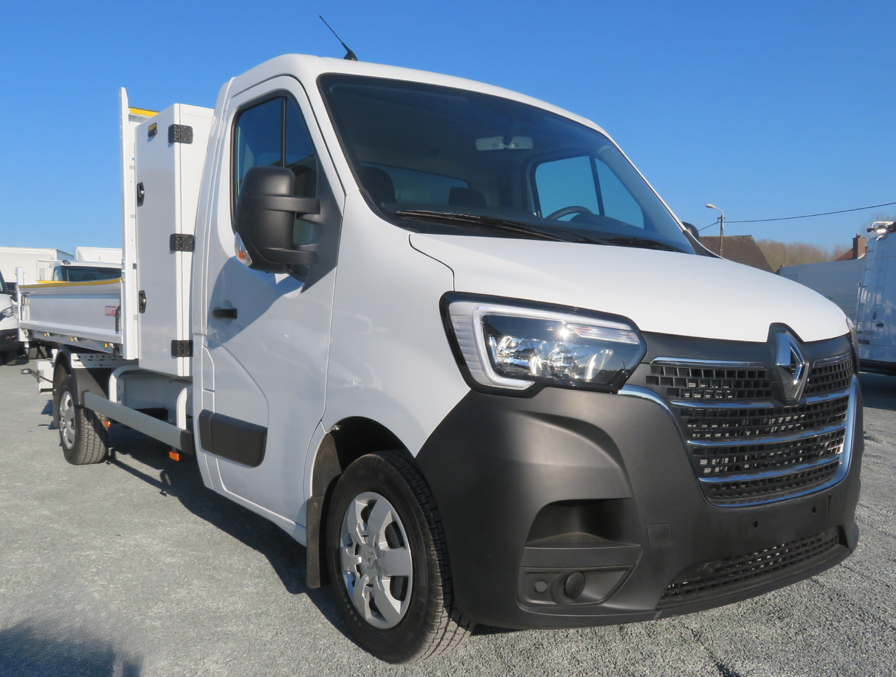 Renault Master 2.3dci - L3H1 - Kipper - Dostavno vozilo istovarivač: slika 1 Renault Master 2.3dci - L3H1 - Kipper - Dostavno vozilo istovarivač: slika 1