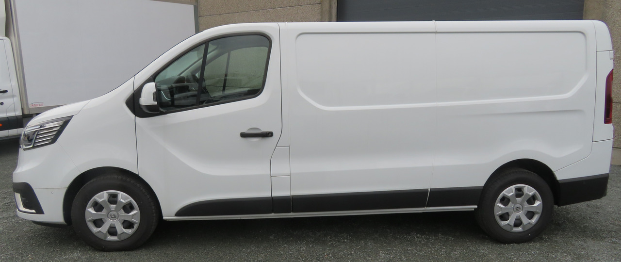 Renault Trafic - L2 - 2.0dCi - Mali kombi: slika 4 Renault Trafic - L2 - 2.0dCi - Mali kombi: slika 4