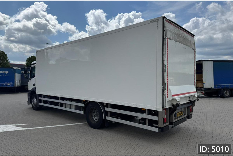 Mercedes-Benz Antos 1824 Day Cab, Euro 6, / Cargolift 2500KG - Kamion sa zatvorenim sandukom: slika 2 Mercedes-Benz Antos 1824 Day Cab, Euro 6, / Cargolift 2500KG - Kamion sa zatvorenim sandukom: slika 2