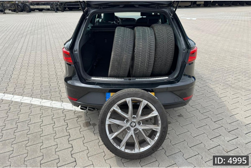 SEAT Leon ST FR 2.0 Euro 6, DSG/Pano/Camera/Keyless/Extra winterset - Automobil: slika 5 SEAT Leon ST FR 2.0 Euro 6, DSG/Pano/Camera/Keyless/Extra winterset - Automobil: slika 5