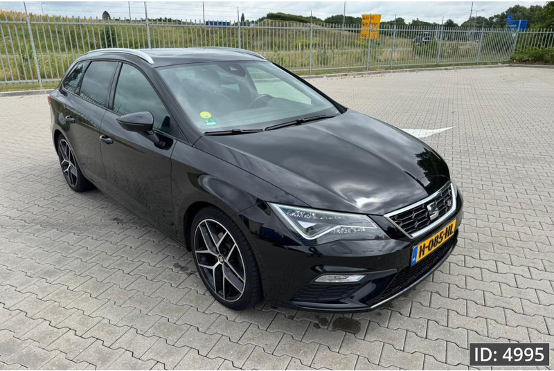 SEAT Leon ST FR 2.0 Euro 6, DSG/Pano/Camera/Keyless/Extra winterset - Automobil: slika 4 SEAT Leon ST FR 2.0 Euro 6, DSG/Pano/Camera/Keyless/Extra winterset - Automobil: slika 4