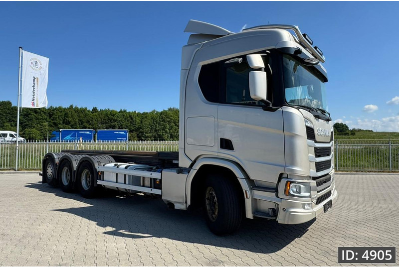 Scania R540 Topline, Euro 6, / 8x4 / Lift axle / frame 7.4 m - Kamion sa golom šasijom i zatvorenom kabinom: slika 4 Scania R540 Topline, Euro 6, / 8x4 / Lift axle / frame 7.4 m - Kamion sa golom šasijom i zatvorenom kabinom: slika 4