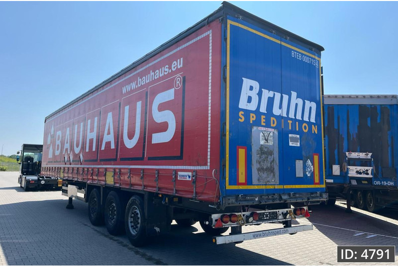 Schmitz Cargobull SCB*S3T / Disk brakes - Poluprikolica sa ceradom: slika 2 Schmitz Cargobull SCB*S3T / Disk brakes - Poluprikolica sa ceradom: slika 2