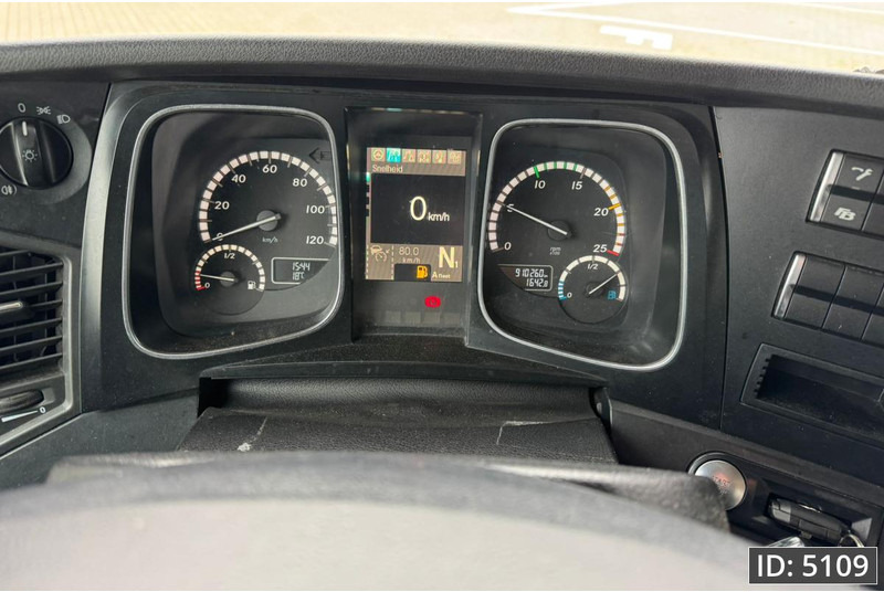 Tegljač Mercedes-Benz Actros 1836 StreamSpace, Euro 6: slika 9