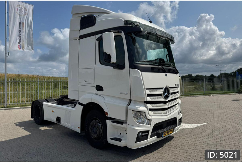 Mercedes-Benz Actros 1842 StreamSpace, Euro 6, / Streamspace / 9 Pieces - Tegljač: slika 4 Mercedes-Benz Actros 1842 StreamSpace, Euro 6, / Streamspace / 9 Pieces - Tegljač: slika 4