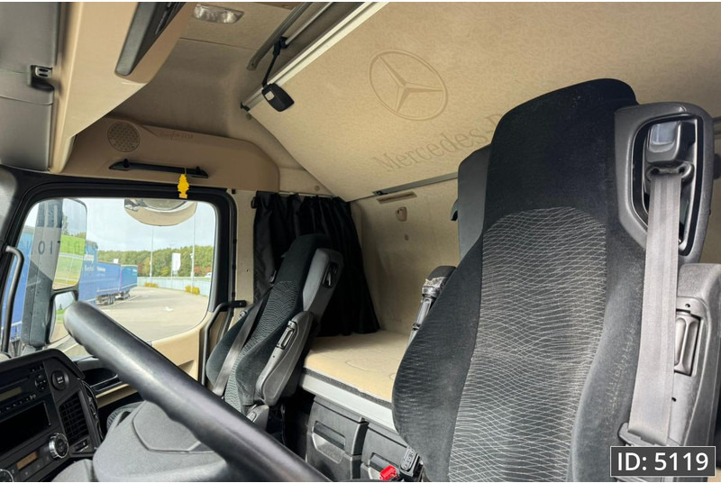 Mercedes-Benz Actros 1845 GigaSpace, Euro 6, / Fridge / 2 Tanks / 3 Pieces - Tegljač: slika 5 Mercedes-Benz Actros 1845 GigaSpace, Euro 6, / Fridge / 2 Tanks / 3 Pieces - Tegljač: slika 5