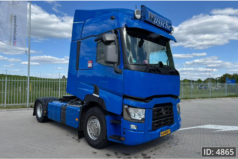 Renault T 440 HighCab, Euro 6, / PTO / Good condition - Tegljač: slika 4 Renault T 440 HighCab, Euro 6, / PTO / Good condition - Tegljač: slika 4