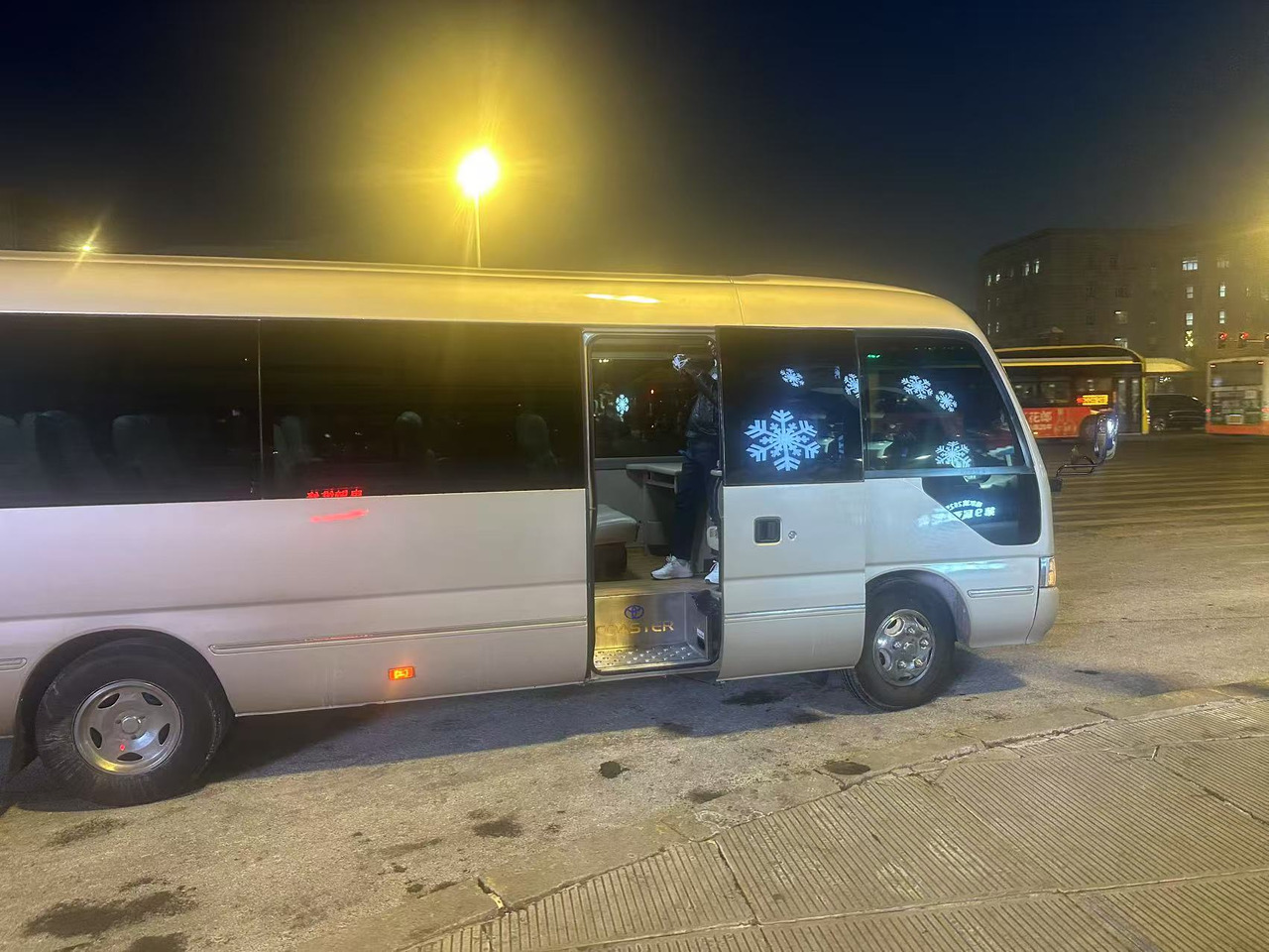 Autobus TOYOTA Coaster: slika 6