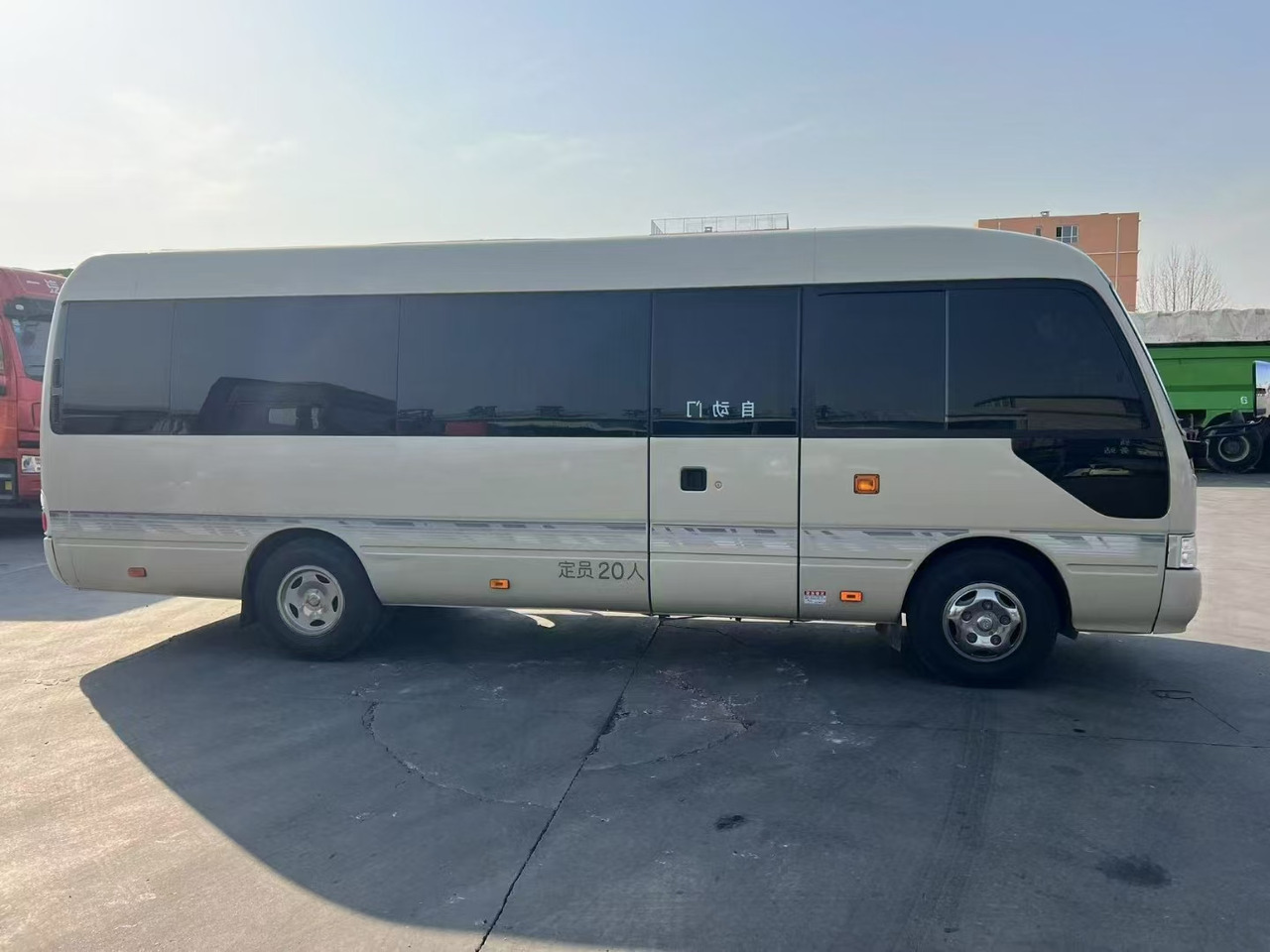 TOYOTA Coaster - Autobus: slika 3 TOYOTA Coaster - Autobus: slika 3