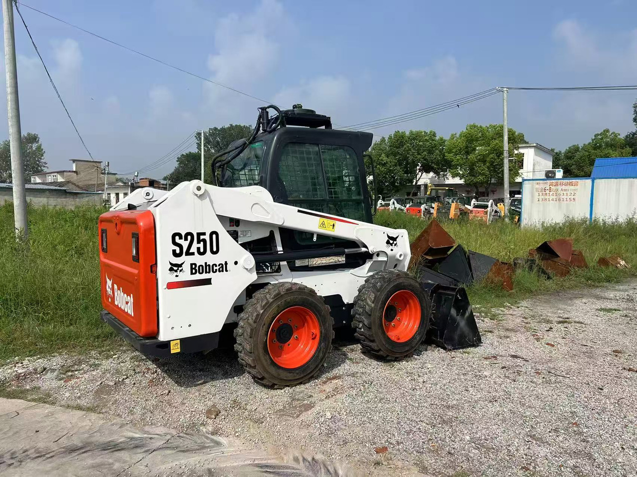 BOBCAT Skid Steer Loader S250 New Condition Hours True - Mini utovarivač: slika 1 BOBCAT Skid Steer Loader S250 New Condition Hours True - Mini utovarivač: slika 1