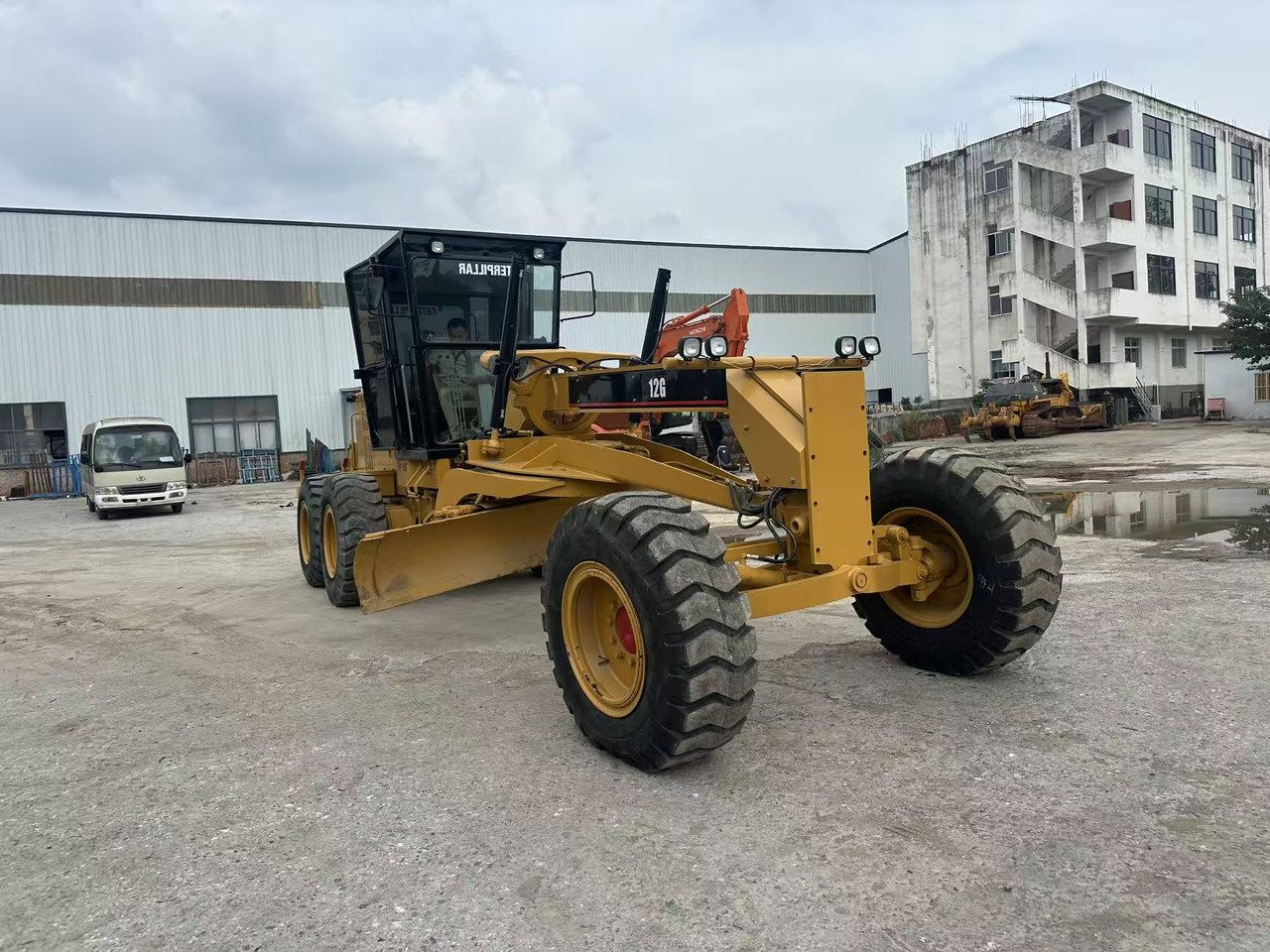 CATERPILLAR 12G CAT Grader - Grejder: slika 4 CATERPILLAR 12G CAT Grader - Grejder: slika 4