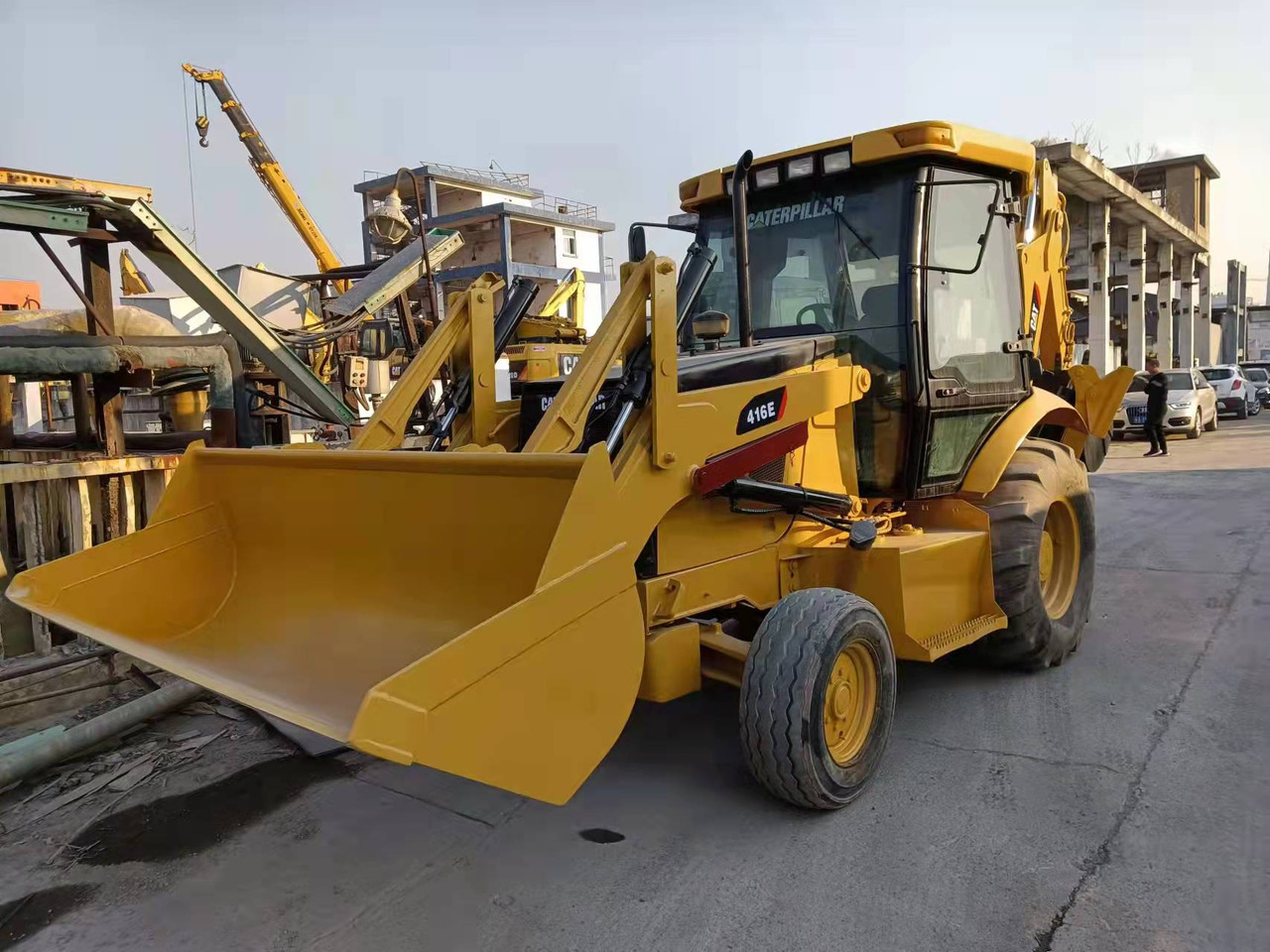CATERPILLAR 416E - Bager utovarivač: slika 3 CATERPILLAR 416E - Bager utovarivač: slika 3