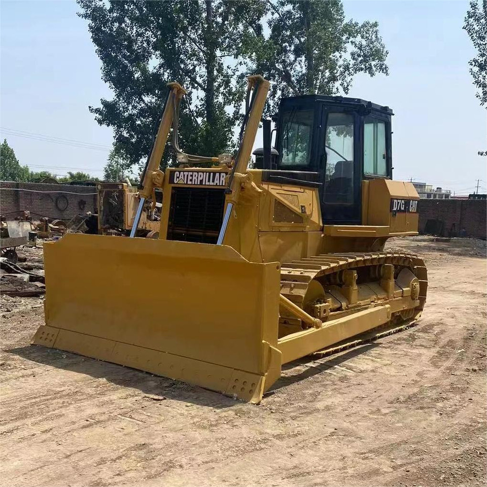 CATERPILLAR D7G Bulldozer - Buldožer: slika 3 CATERPILLAR D7G Bulldozer - Buldožer: slika 3
