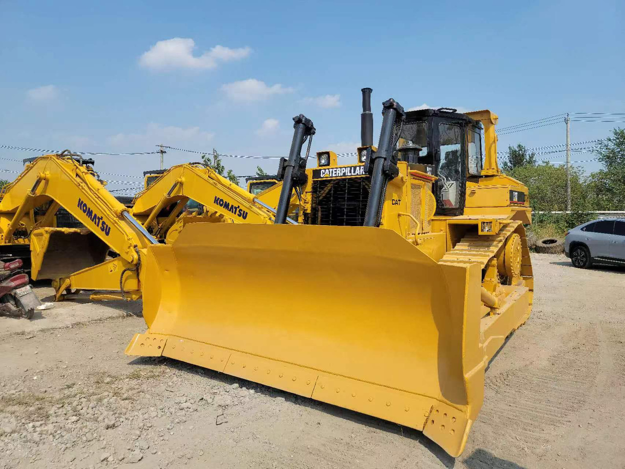 CATERPILLAR D7H - Buldožer: slika 1 CATERPILLAR D7H - Buldožer: slika 1