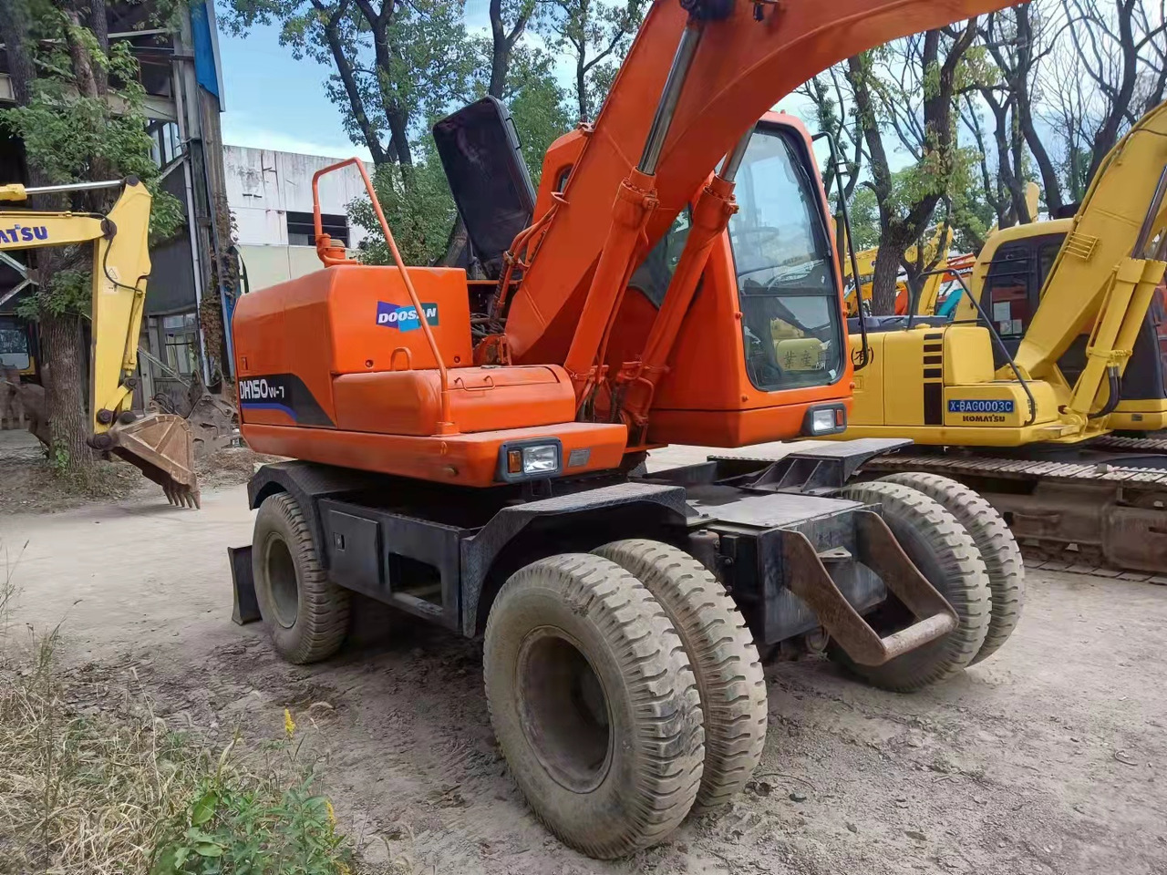 DOOSAN DH150W-7 - Bager guseničar: slika 3 DOOSAN DH150W-7 - Bager guseničar: slika 3