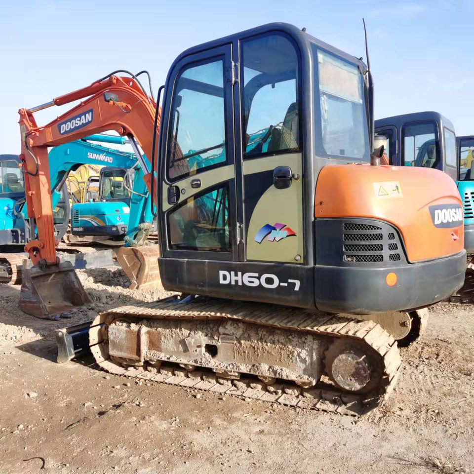 DOOSAN DH60-7 - Bager guseničar: slika 2 DOOSAN DH60-7 - Bager guseničar: slika 2