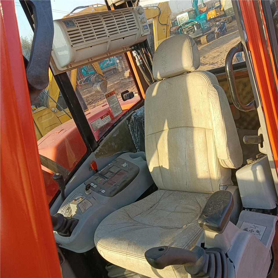 DOOSAN DH70-7 - Bager guseničar: slika 5 DOOSAN DH70-7 - Bager guseničar: slika 5