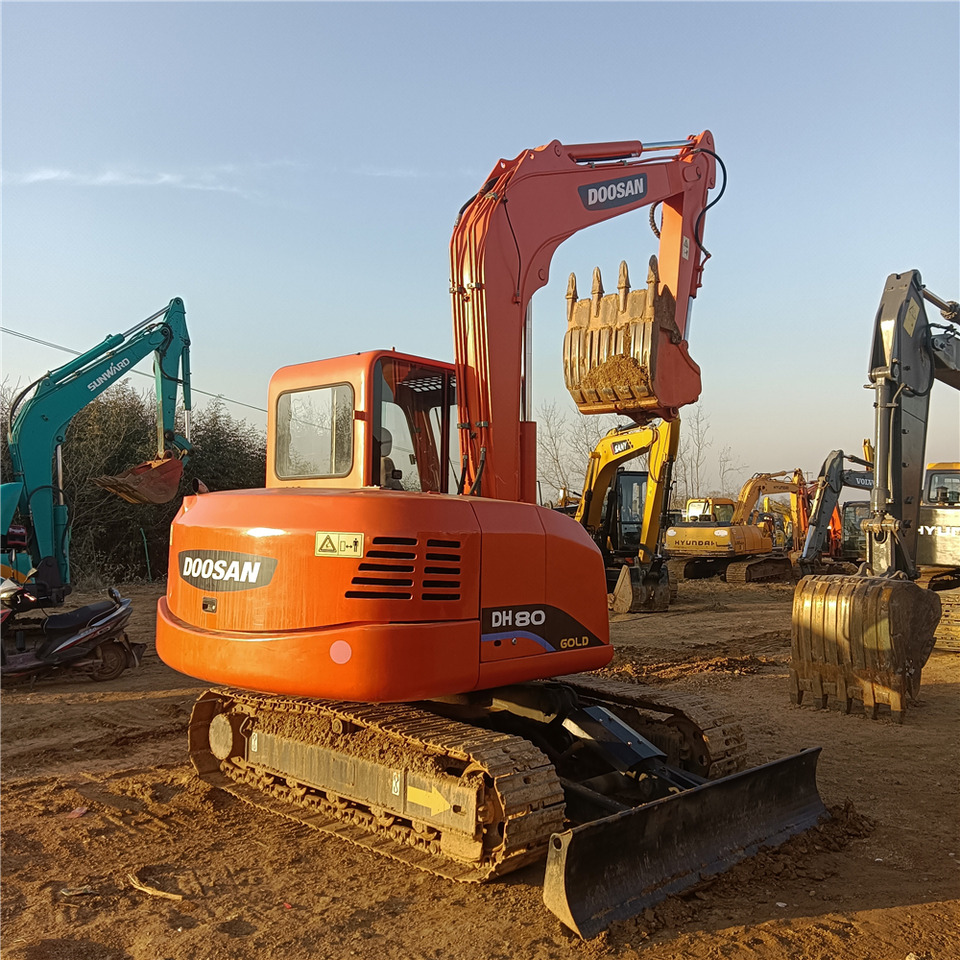 DOOSAN DH80 - Bager guseničar: slika 2 DOOSAN DH80 - Bager guseničar: slika 2
