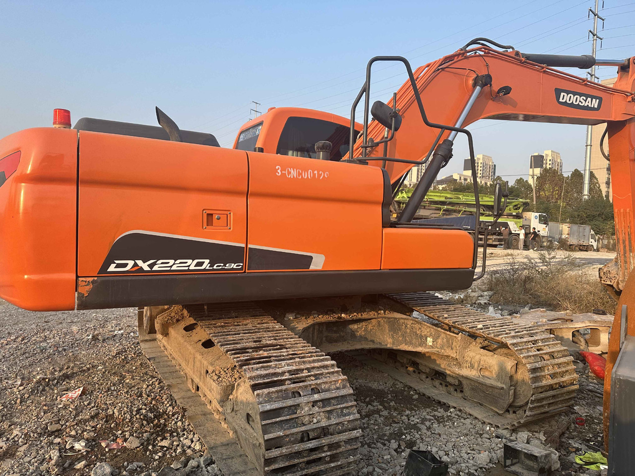 Doosan Mini Excavator DX220 - Mini bager: slika 4 Doosan Mini Excavator DX220 - Mini bager: slika 4