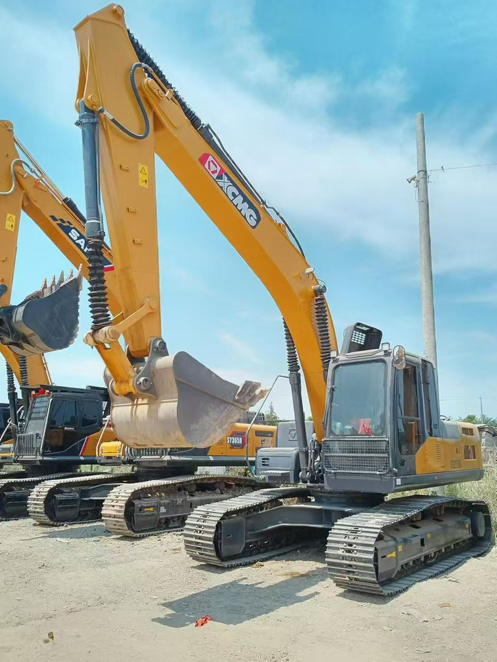 XCMG XE215DA Excavator Click for Discount - Građevinska mašina: slika 4 XCMG XE215DA Excavator Click for Discount - Građevinska mašina: slika 4