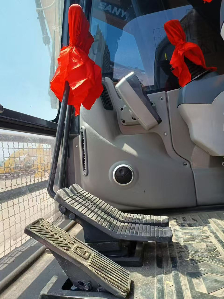 XCMG XE215DA Excavator Click for Discount - Građevinska mašina: slika 2 XCMG XE215DA Excavator Click for Discount - Građevinska mašina: slika 2