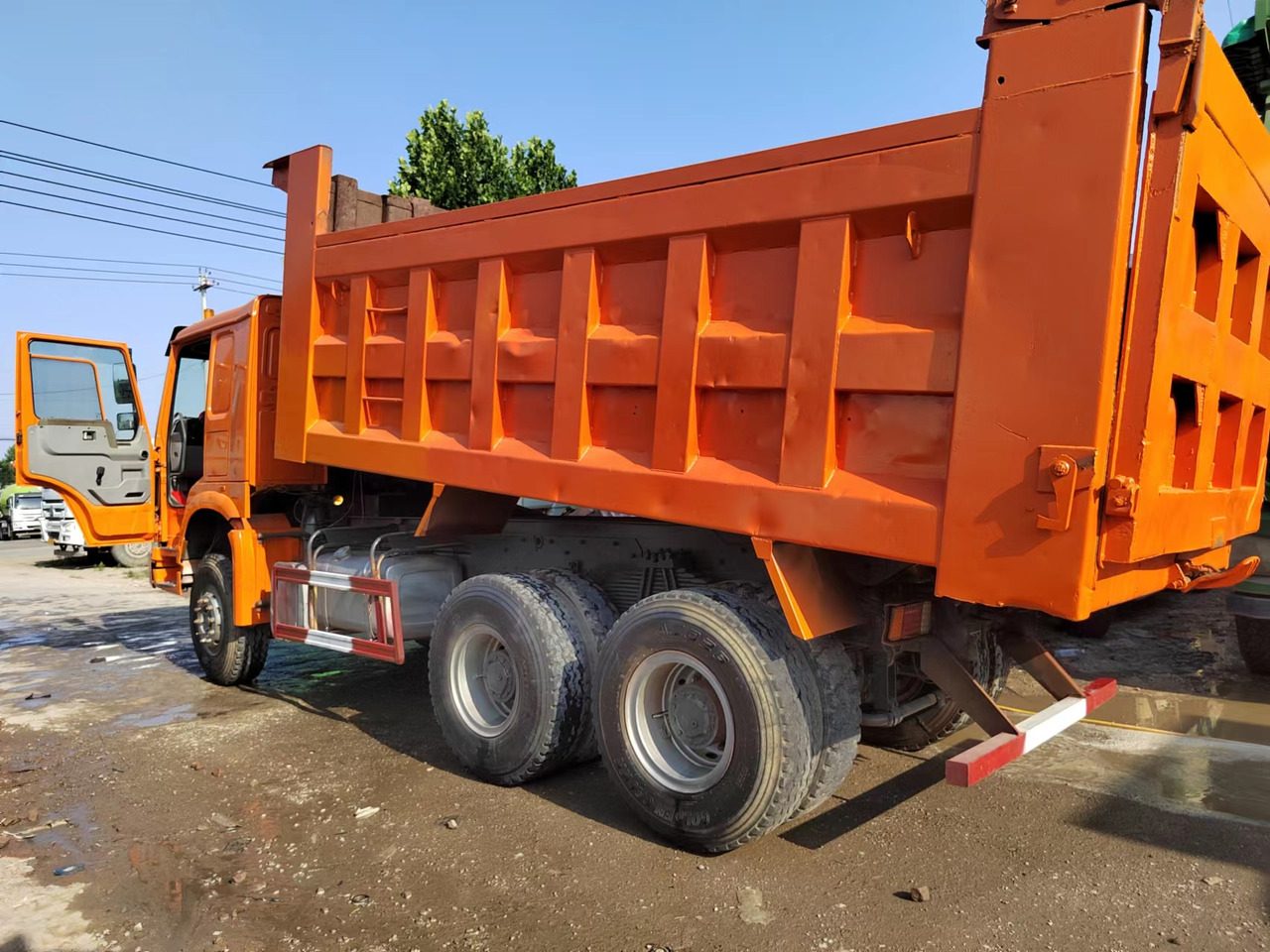 HOWO Dump Truck 6*4 371 Click Here for Discount - Istovarivač: slika 4 HOWO Dump Truck 6*4 371 Click Here for Discount - Istovarivač: slika 4