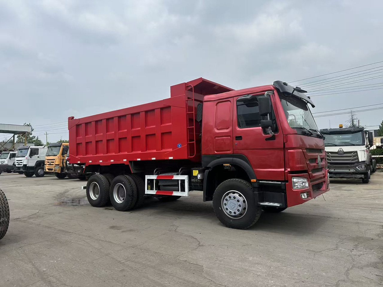HOWO Dump Truck 6x4 Click Here for Discount - Istovarivač: slika 5 HOWO Dump Truck 6x4 Click Here for Discount - Istovarivač: slika 5