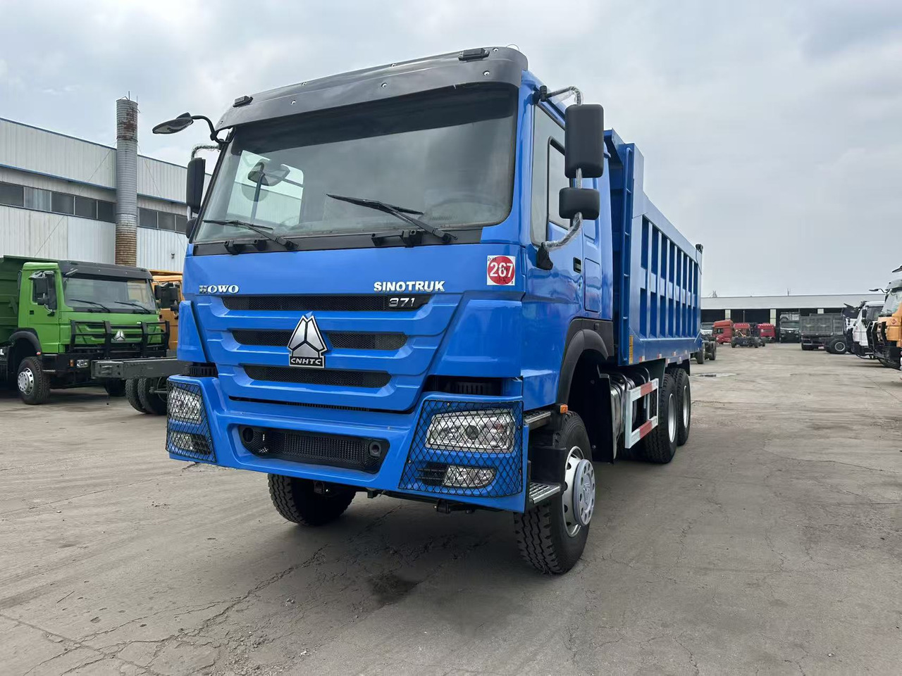 HOWO Haohan 6✖4 Dump Truck Click Here for Discount - Kamion sa zatvorenim sandukom: slika 2 HOWO Haohan 6✖4 Dump Truck Click Here for Discount - Kamion sa zatvorenim sandukom: slika 2