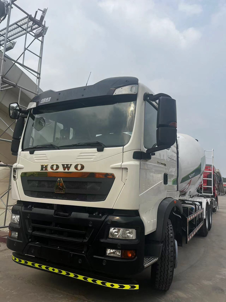 HOWO TX350 Cement Mixer Truck - Mikser za beton: slika 2 HOWO TX350 Cement Mixer Truck - Mikser za beton: slika 2