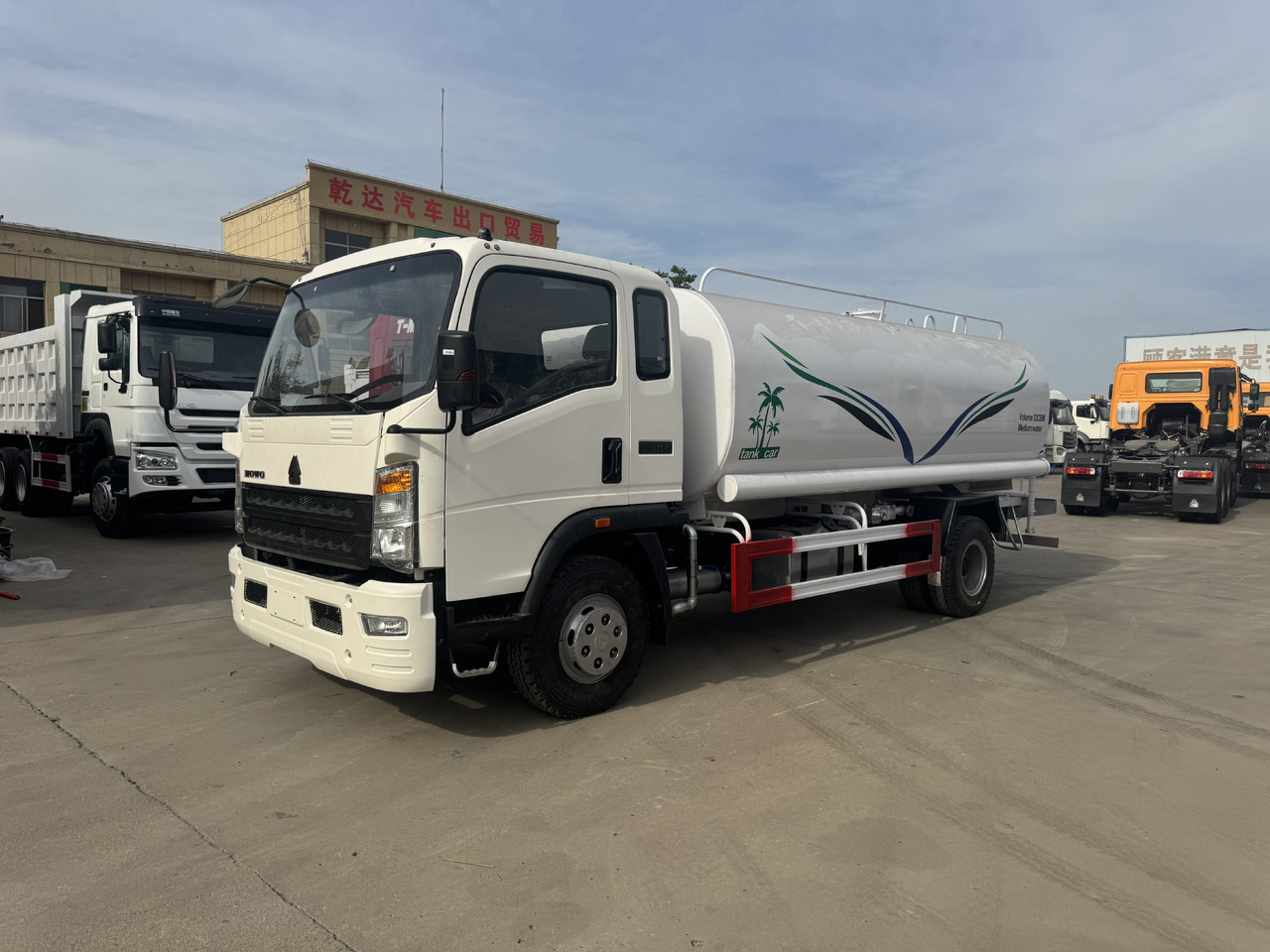 Howo Water Tanker Click for Discount - Pumpa za vodu: slika 1 Howo Water Tanker Click for Discount - Pumpa za vodu: slika 1