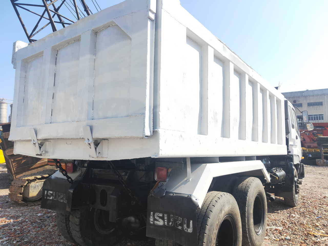 ISUZU 6X4 CLICKHERE FOR DISCOUNT - Istovarivač: slika 5 ISUZU 6X4 CLICKHERE FOR DISCOUNT - Istovarivač: slika 5
