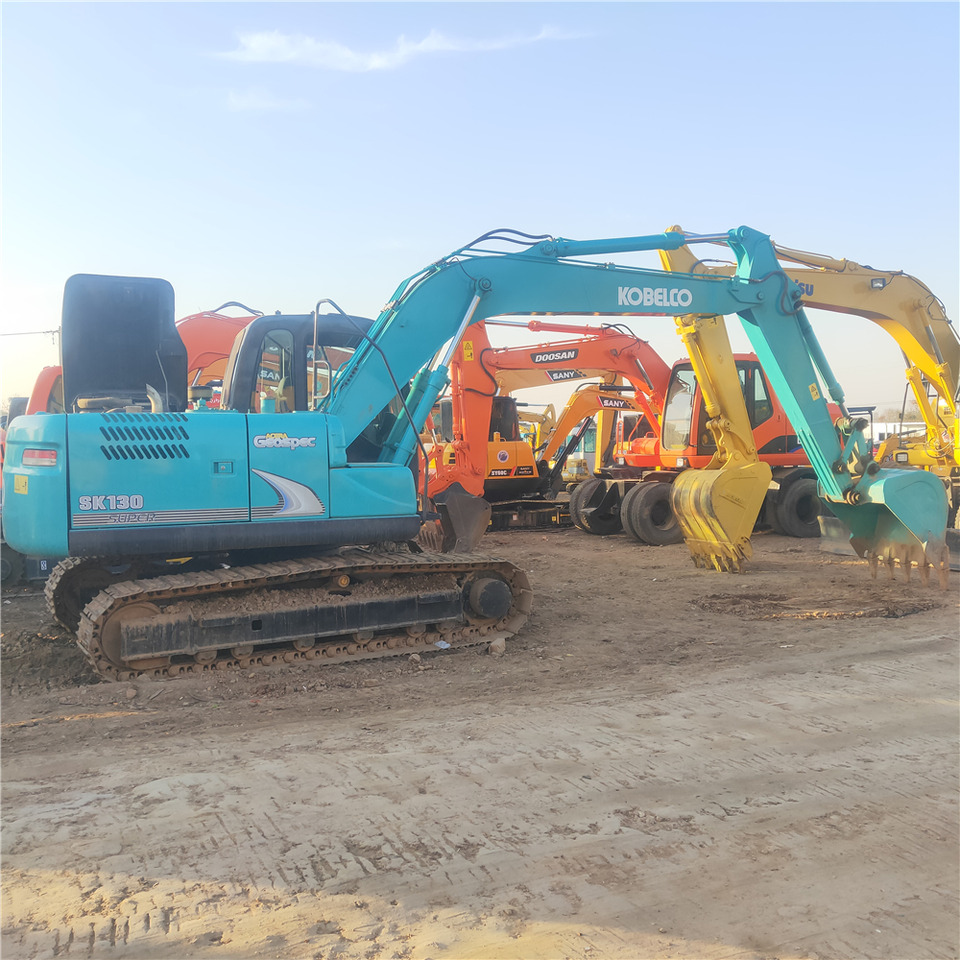 KOBELCO SK130 - Bager guseničar: slika 1 KOBELCO SK130 - Bager guseničar: slika 1