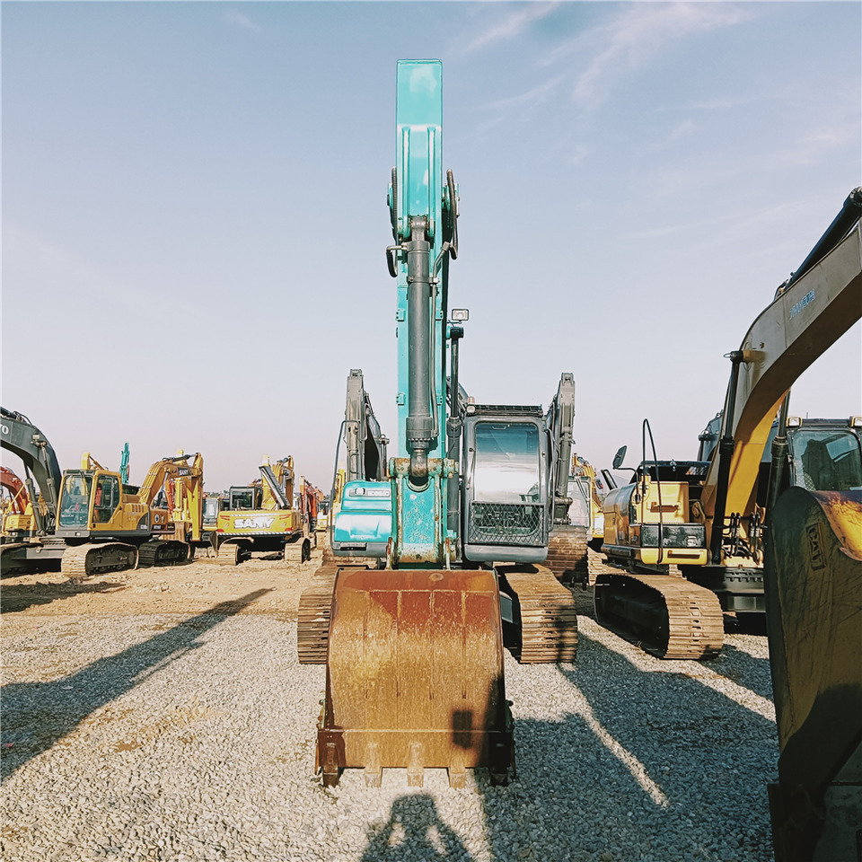 KOBELCO SK210 - Bager guseničar: slika 4 KOBELCO SK210 - Bager guseničar: slika 4