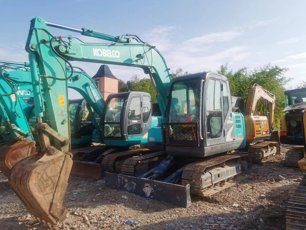 KOBELCO SK75-8 - Bager guseničar: slika 2 KOBELCO SK75-8 - Bager guseničar: slika 2