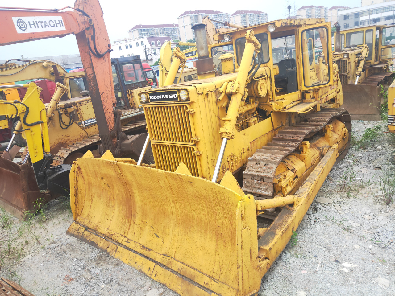 KOMATSU D155 - Buldožer: slika 2 KOMATSU D155 - Buldožer: slika 2