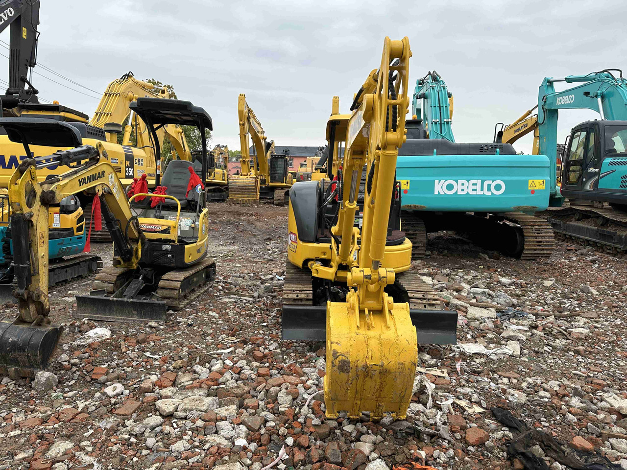 KOMATSU Mini Excavator - Mini bager: slika 2 KOMATSU Mini Excavator - Mini bager: slika 2