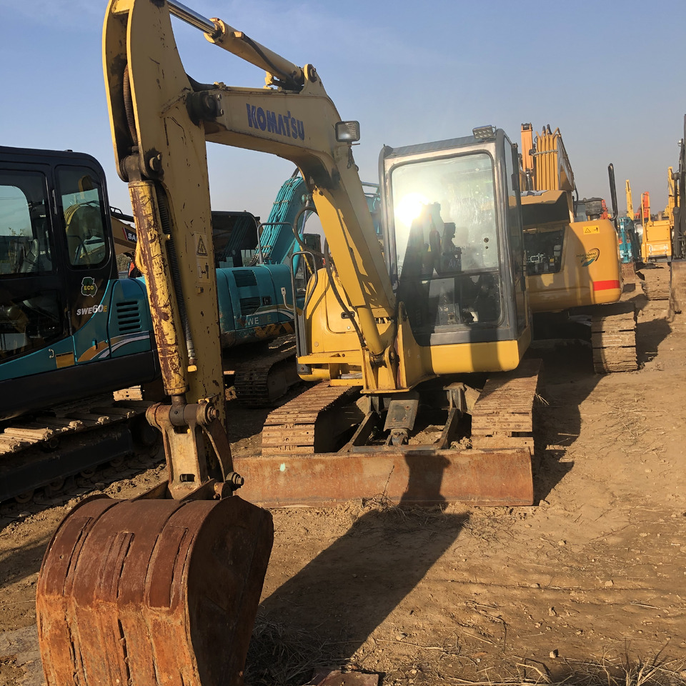 KOMATSU PC56-7 - Bager guseničar: slika 3 KOMATSU PC56-7 - Bager guseničar: slika 3