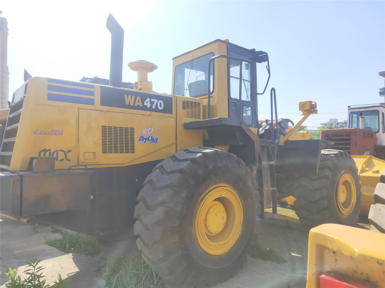KOMATSU Wheel Loader WA470-3 Click Here for Discount - Utovarivač točkaš: slika 2 KOMATSU Wheel Loader WA470-3 Click Here for Discount - Utovarivač točkaš: slika 2