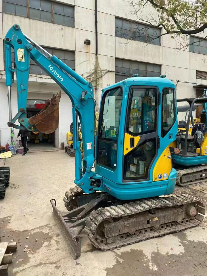 KUBOTA - Mini bager: slika 2 KUBOTA - Mini bager: slika 2