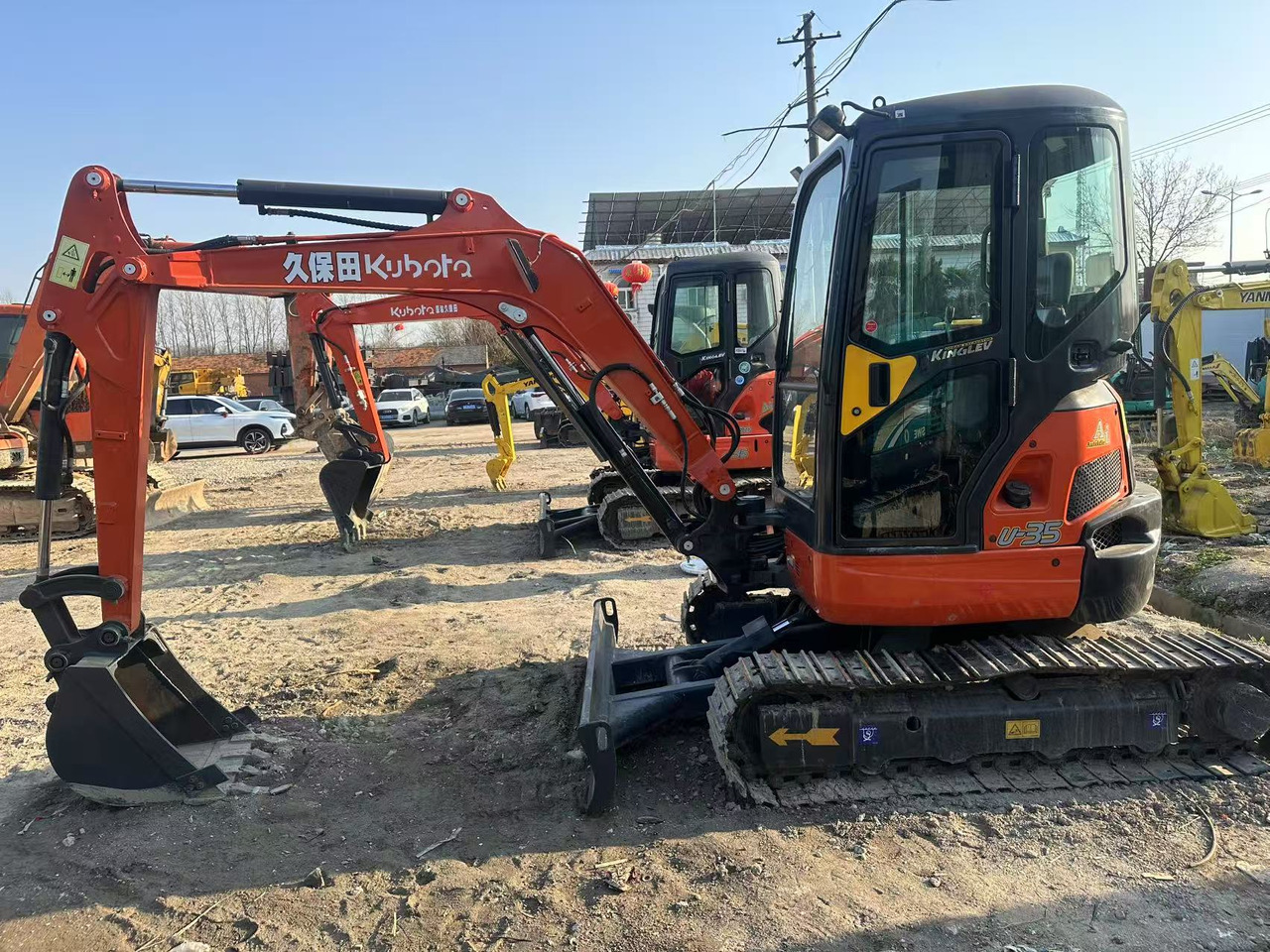 KUBOTA U35 - Bager guseničar: slika 1 KUBOTA U35 - Bager guseničar: slika 1